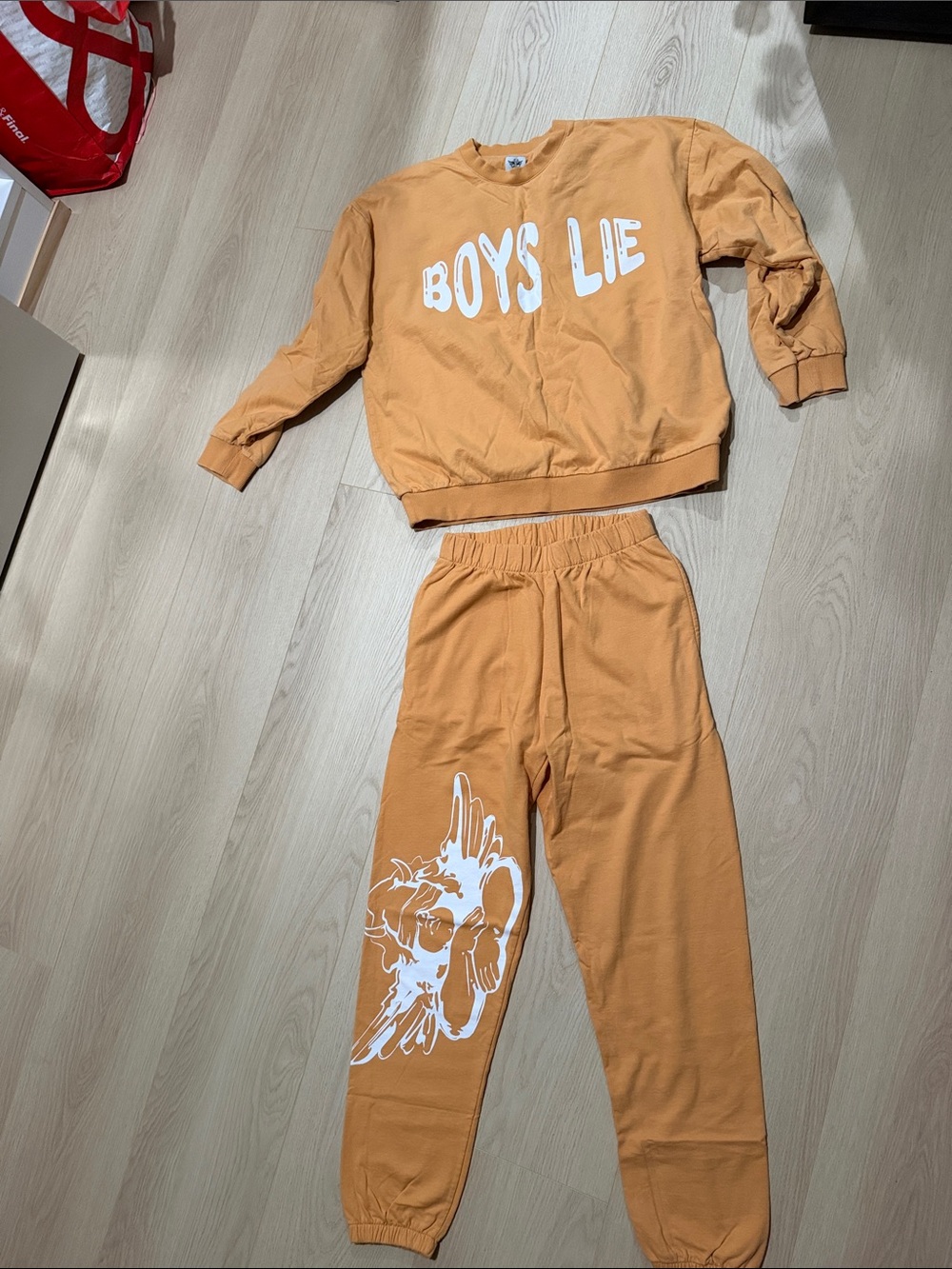 Boys Lie Sweatsuit